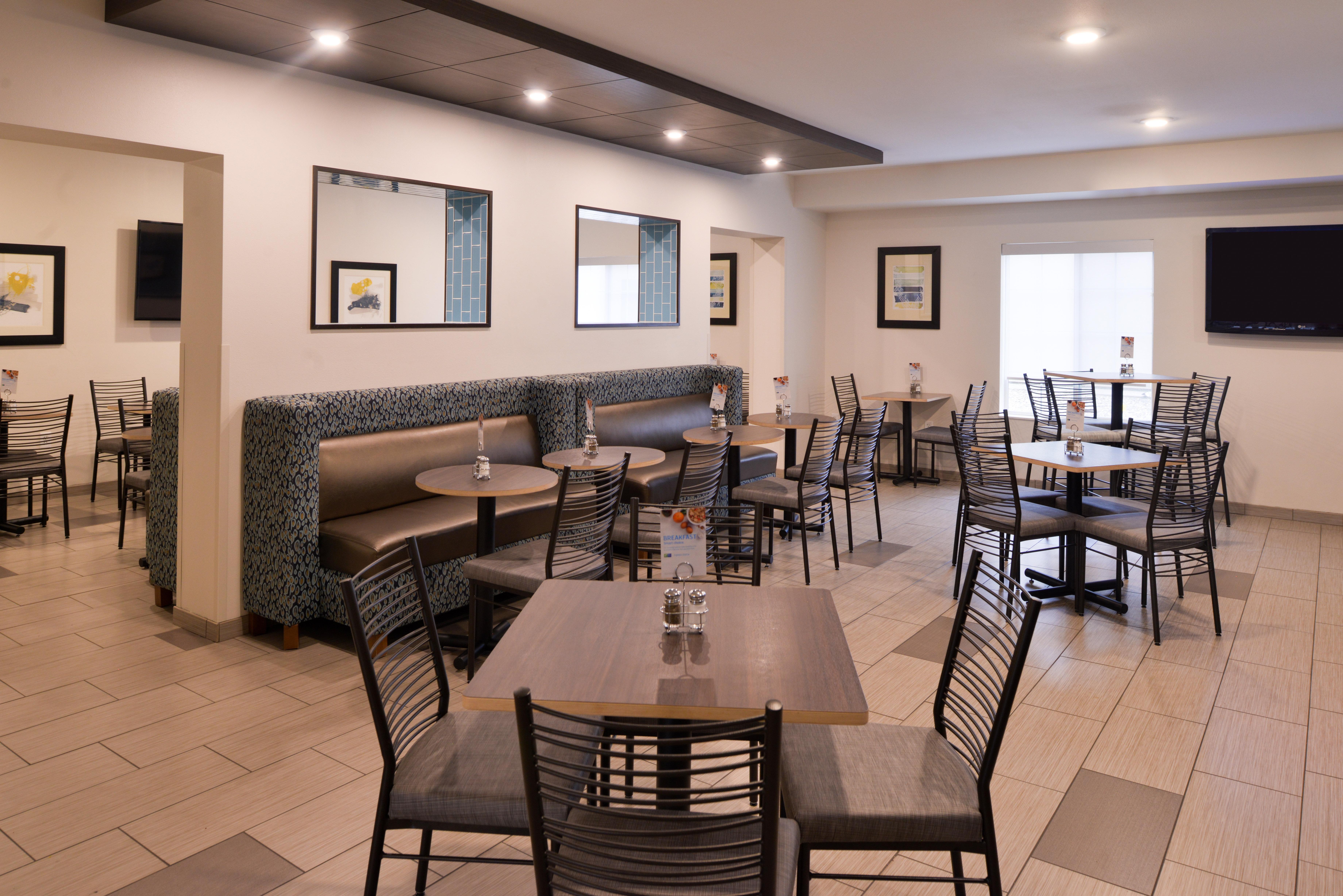 Holiday Inn Express Hotel & Suites Sioux Falls At Empire Mall By Ihg Dış mekan fotoğraf