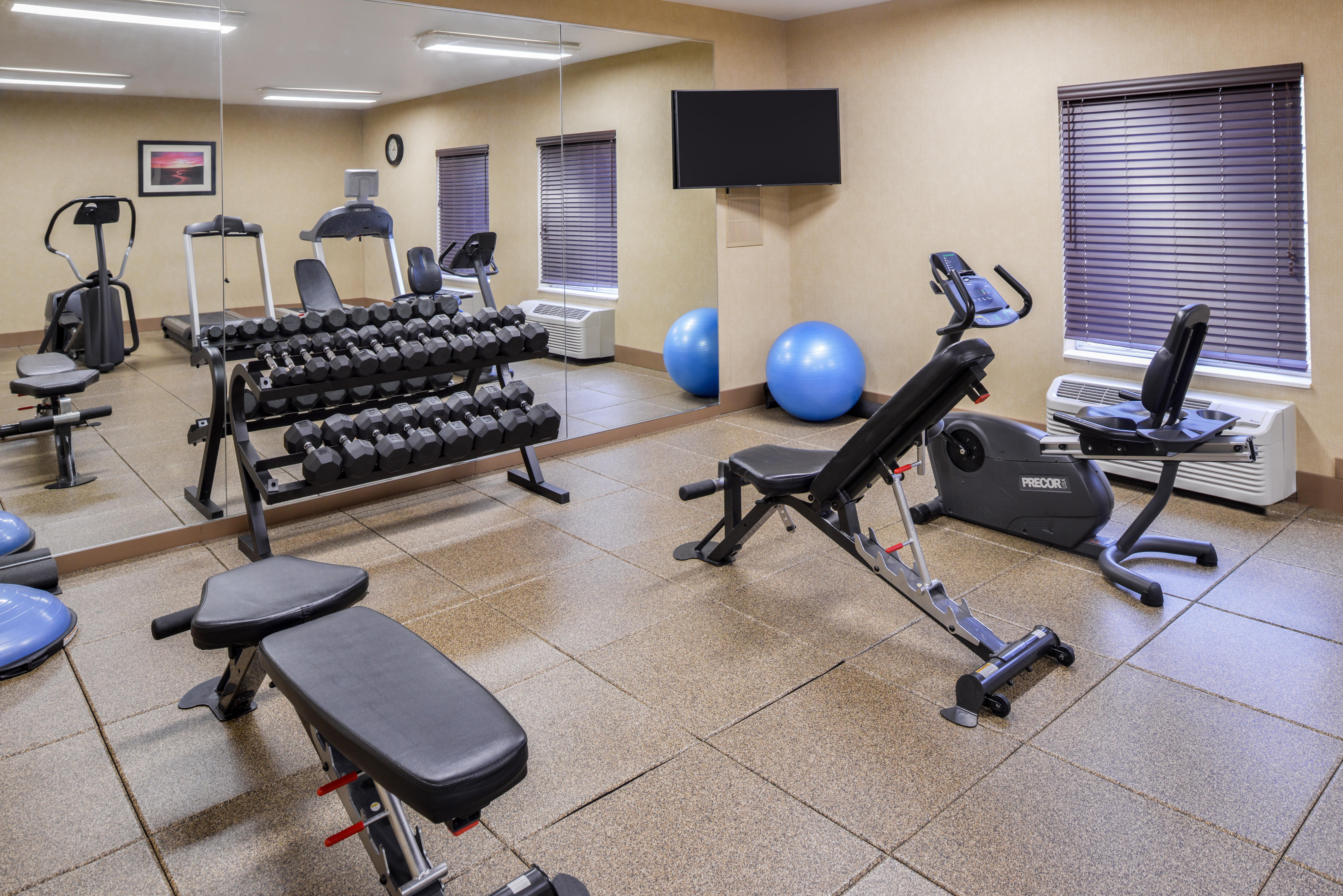 Holiday Inn Express Hotel & Suites Sioux Falls At Empire Mall By Ihg Dış mekan fotoğraf