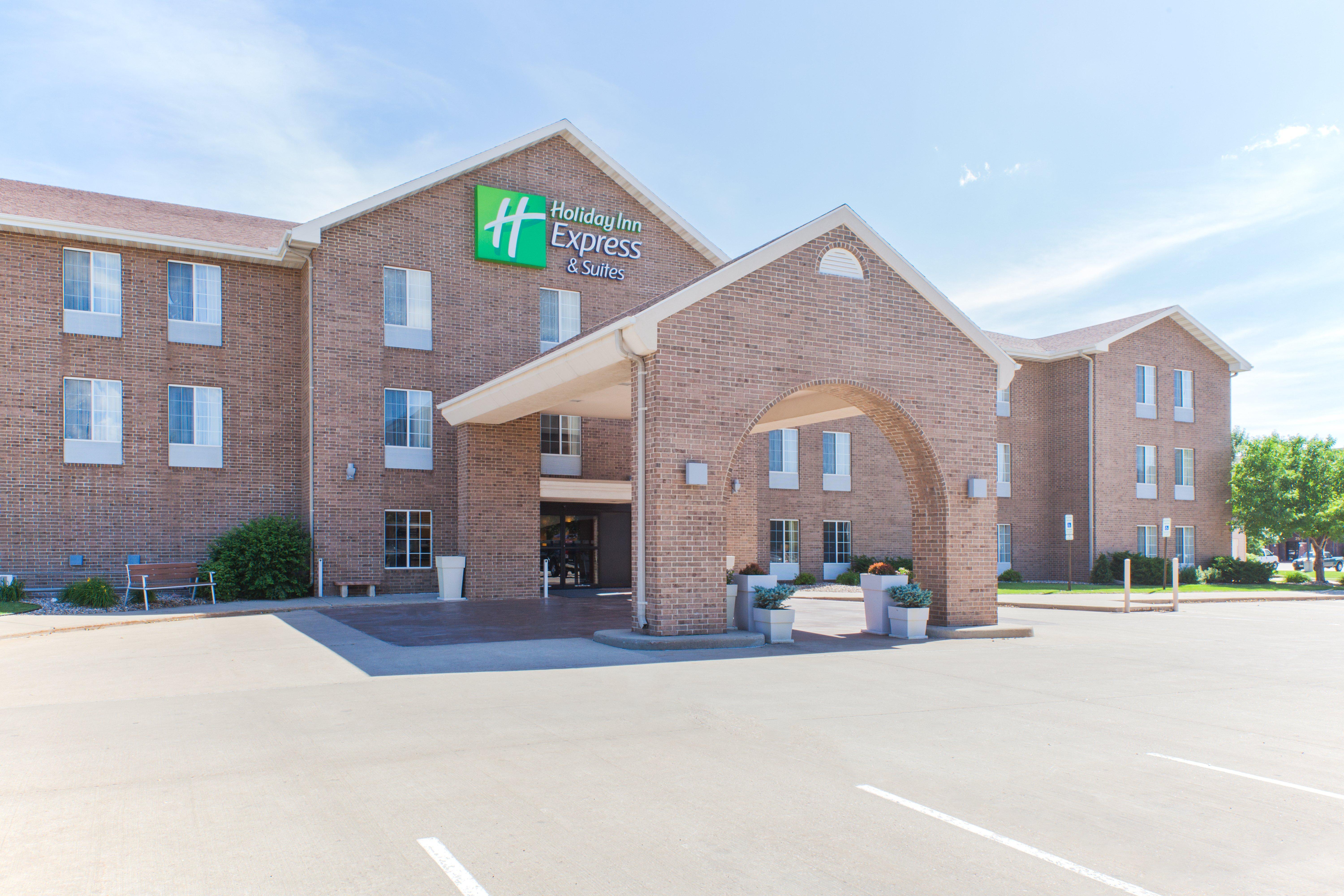 Holiday Inn Express Hotel & Suites Sioux Falls At Empire Mall By Ihg Dış mekan fotoğraf