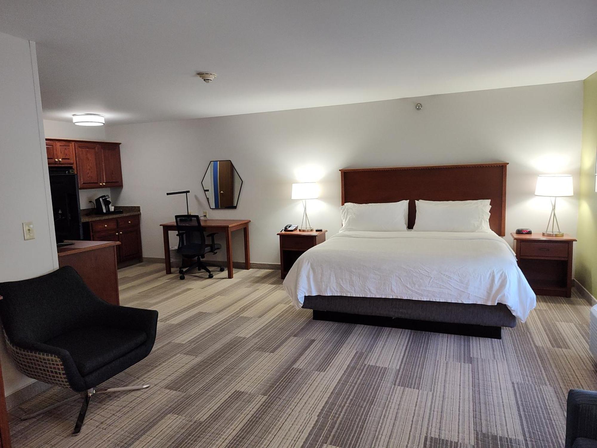 Holiday Inn Express Hotel & Suites Sioux Falls At Empire Mall By Ihg Dış mekan fotoğraf