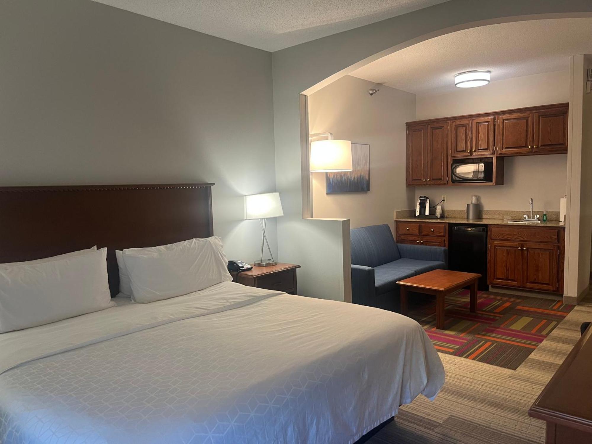 Holiday Inn Express Hotel & Suites Sioux Falls At Empire Mall By Ihg Dış mekan fotoğraf