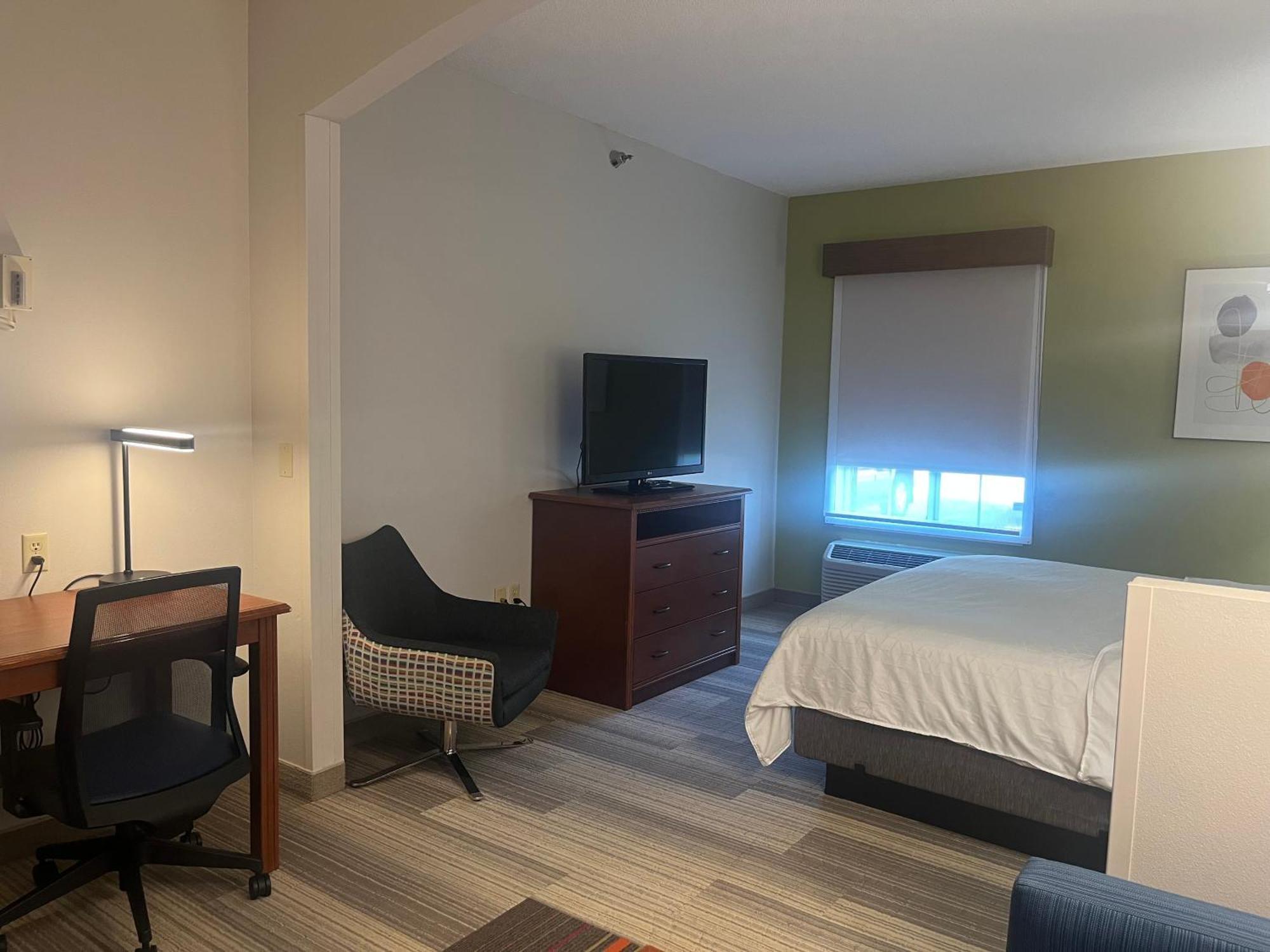Holiday Inn Express Hotel & Suites Sioux Falls At Empire Mall By Ihg Dış mekan fotoğraf