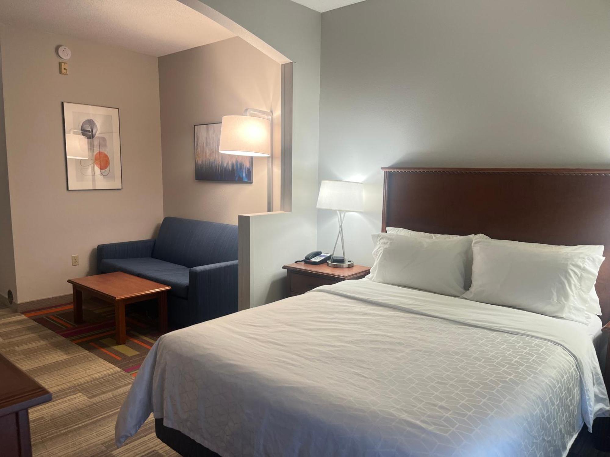 Holiday Inn Express Hotel & Suites Sioux Falls At Empire Mall By Ihg Dış mekan fotoğraf