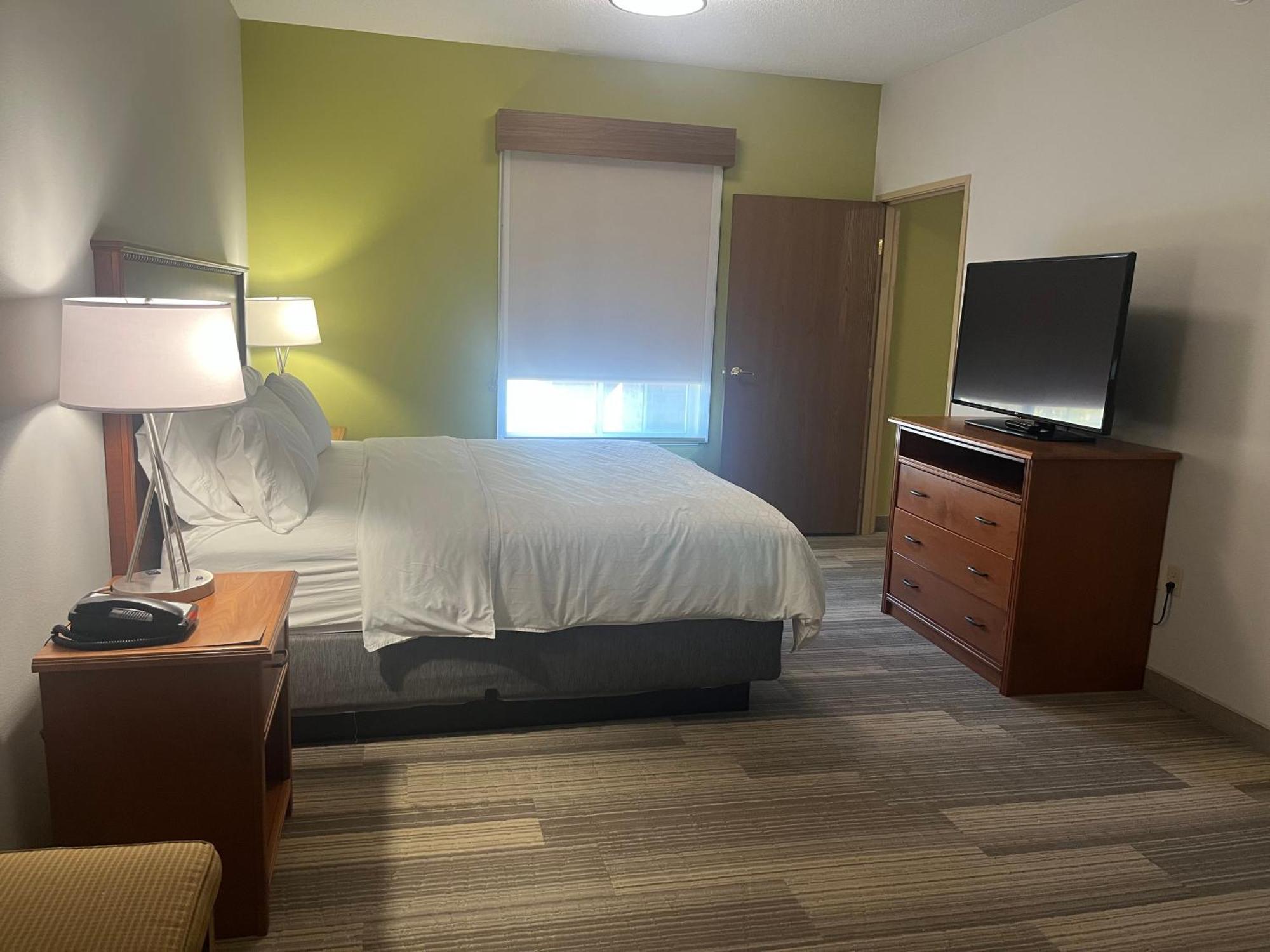 Holiday Inn Express Hotel & Suites Sioux Falls At Empire Mall By Ihg Dış mekan fotoğraf