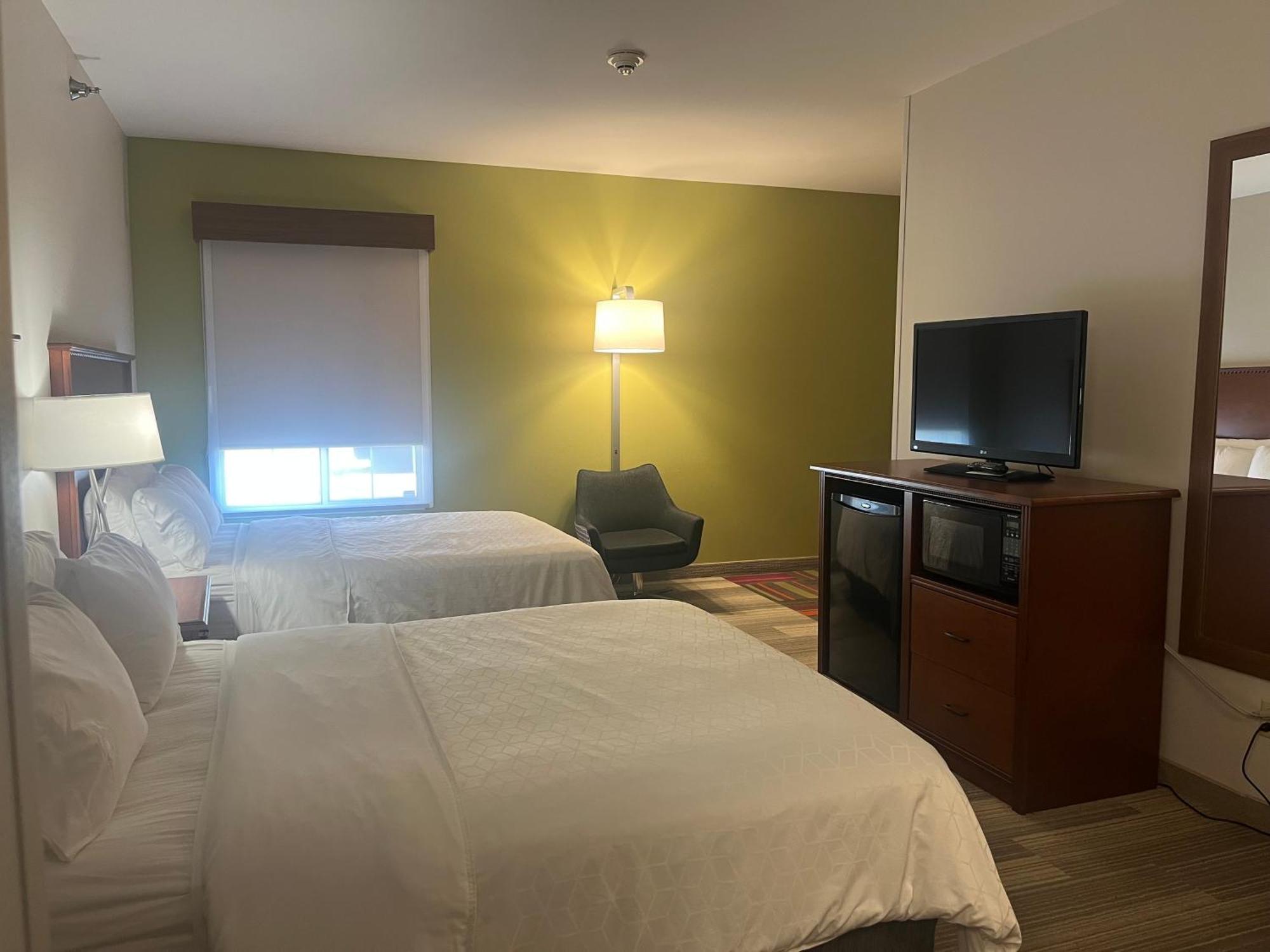 Holiday Inn Express Hotel & Suites Sioux Falls At Empire Mall By Ihg Dış mekan fotoğraf
