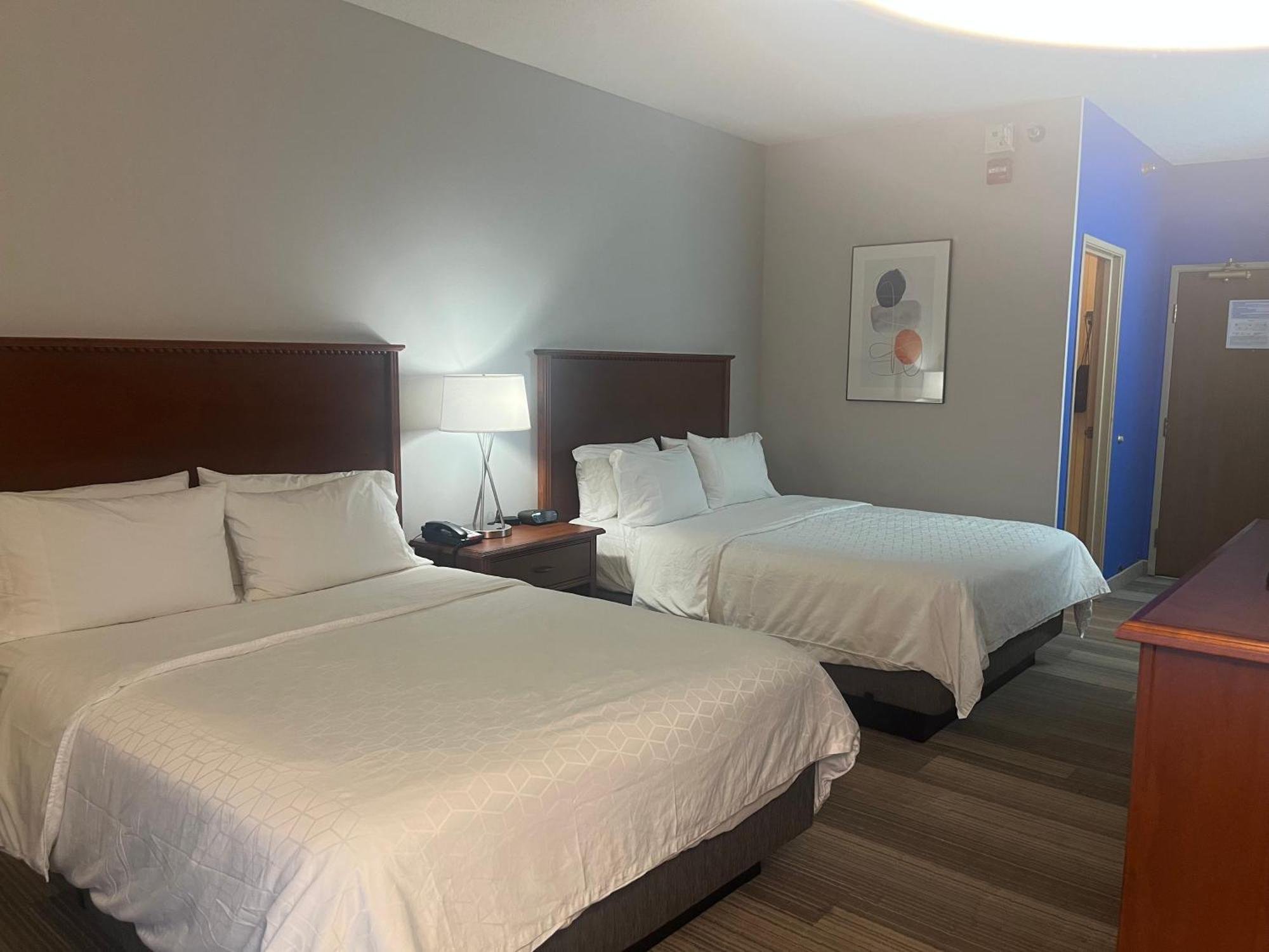 Holiday Inn Express Hotel & Suites Sioux Falls At Empire Mall By Ihg Dış mekan fotoğraf